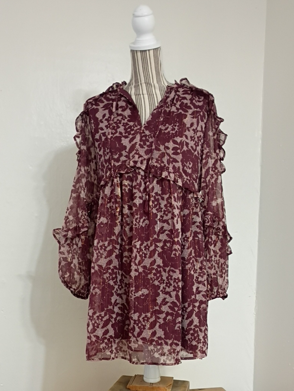 Loft Burgundy Floral Ruffle Mini Dress Size S NWT